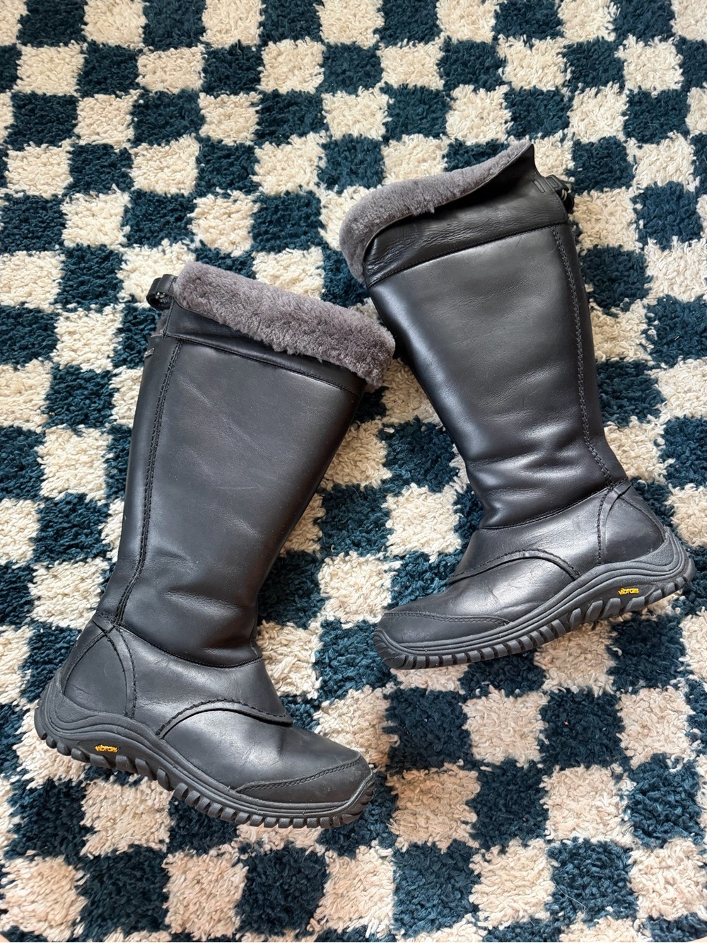 Ugg Miko Boot 7.5